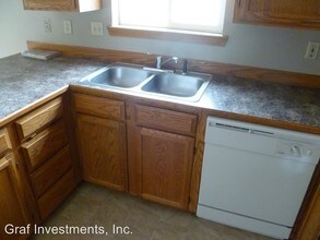 1000 Speyers Rd in Selah, WA - Building Photo - Building Photo