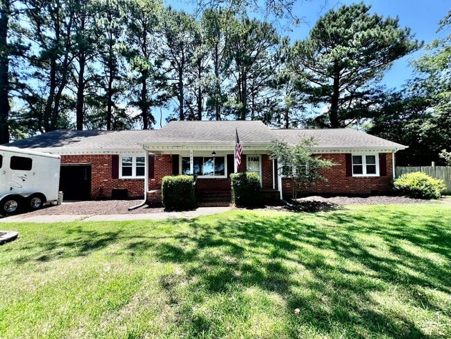 5001 Bellamy Manor Dr in Virginia Beach, VA - Building Photo - Building Photo