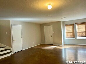 6119 Ironmill Creek in Converse, TX - Building Photo - Building Photo