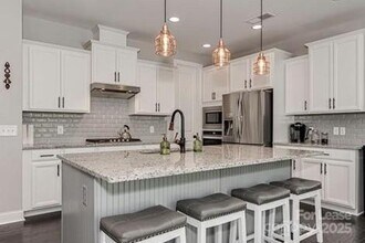 15130 Oleander Dr in Charlotte, NC - Building Photo - Building Photo