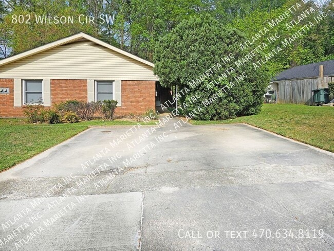 property at 802 Wilson Cir SW