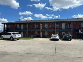 10 Gastel Cir in Edinburg, TX - Building Photo