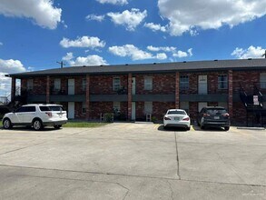 11 Gastel Cir in Edinburg, TX - Building Photo - Building Photo