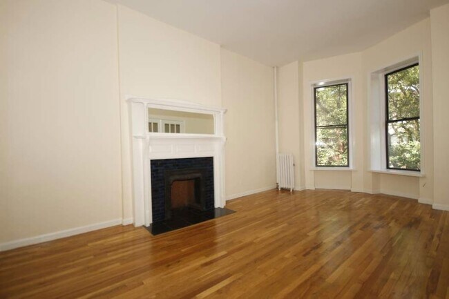 property at 134 W 87th St