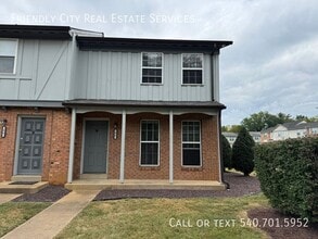 1 Holly Ct in Harrisonburg, VA - Building Photo - Building Photo
