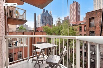 206 E 95th St in New York, NY - Building Photo - Building Photo