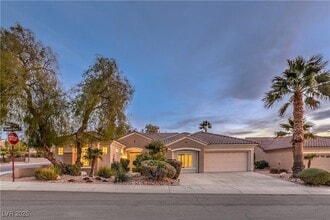 2170 Peyten Park St in Henderson, NV - Building Photo - Building Photo
