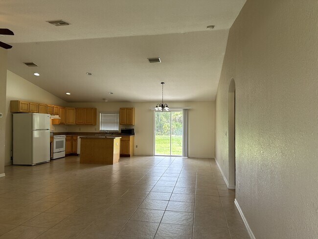 4569 Balsey St in North Port, FL - Building Photo - Building Photo