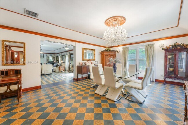 property at 339 NE 96th St