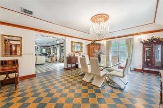 339 NE 96th St in Miami Shores, FL - Building Photo - Building Photo