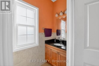 600 Winterberry Ave in Waterloo, ON - Building Photo - Building Photo