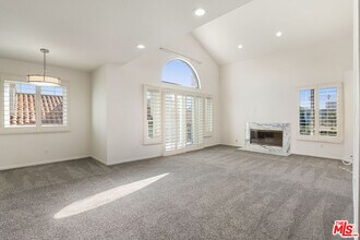 1010 California Ave in Santa Monica, CA - Building Photo - Building Photo