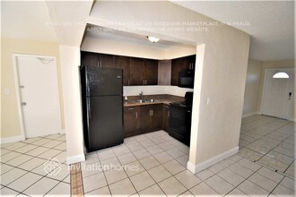 2436 Sunshine Blvd in Miramar, FL - Building Photo - Building Photo