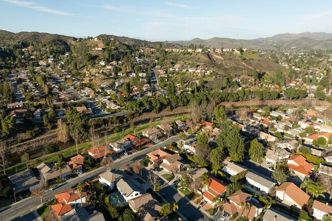 1504 Covington Ave in Thousand Oaks, CA - Building Photo - Building Photo