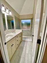 101 Pine Thicket Rd in Westmoreland, TN - Building Photo - Building Photo