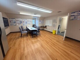 116 E Main St in Westborough, MA - Building Photo