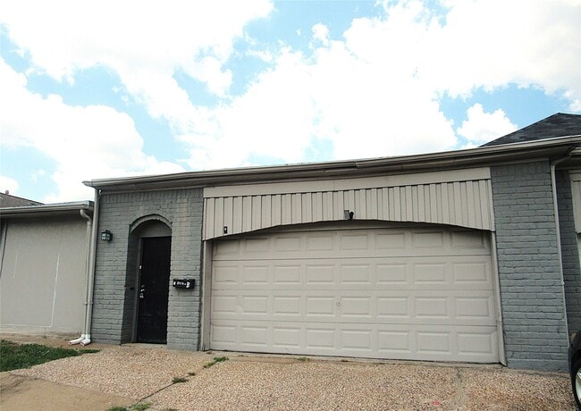 property at 8414 Beechnut St