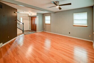 1398 Prairie Rose Dr in Sun Prairie, WI - Building Photo - Building Photo