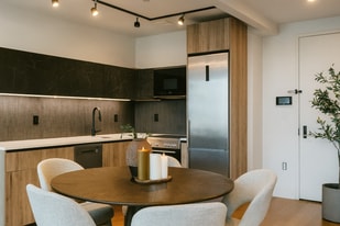 885 Rogers Ave in Brooklyn, NY - Building Photo