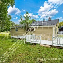 115 Lyle Dr in Owens Cross Roads, AL - Building Photo - Building Photo