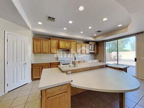 6803 S 41st Ln in Phoenix, AZ - Building Photo - Building Photo