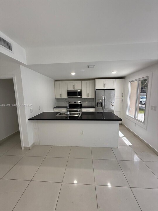13984 SW 259th Way in Homestead, FL - Building Photo