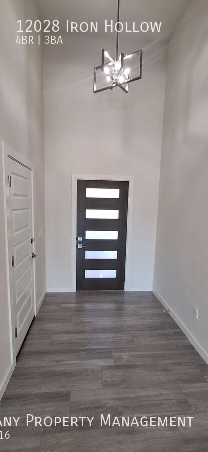 12028 Iron Holw St in Socorro, TX - Building Photo - Building Photo