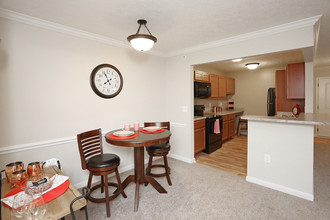 Shelby Oaks Apartments in Shelbyville, KY - Building Photo - Interior Photo