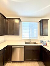 7276 Dorstone Wy in Sacramento, CA - Foto de edificio - Building Photo