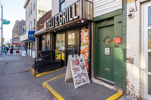 523 Grand St in New York, NY - Foto de edificio - Building Photo