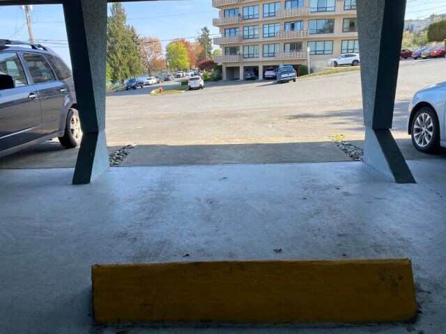 12 Rosehill St in Nanaimo, BC - Building Photo - Building Photo