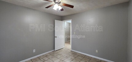 107 Spring Ct in Fairburn, GA - Building Photo - Building Photo