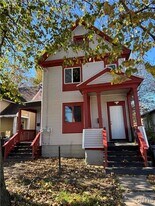 1070 S Geddes St in Syracuse, NY - Building Photo