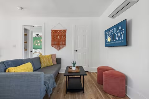 4995 Chateau Ave, Unit A in North Charleston, SC - Foto de edificio - Building Photo