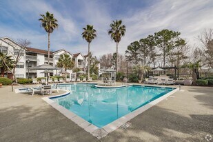 Audubon Park Apartments in Hanahan, SC - Building Photo