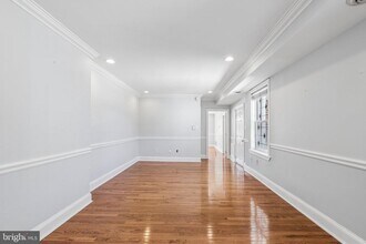 1730 Pine St in Philadelphia, PA - Building Photo - Building Photo