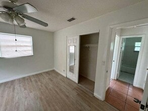 2993 SE Camino Ave in Stuart, FL - Building Photo - Building Photo