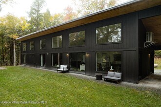 252 County Rt 25 in Haines Falls, NY - Building Photo - Building Photo