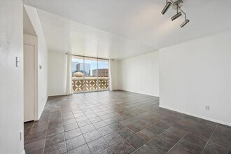 1801 Lavaca St in Austin, TX - Building Photo - Building Photo