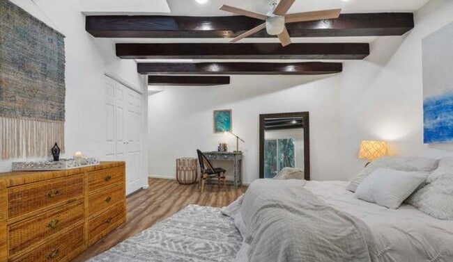 property at 624 N Topanga Canyon Blvd
