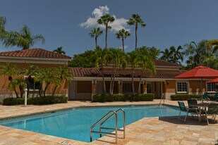 Winchester Gardens in Homestead, FL - Building Photo