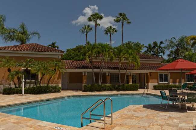 Winchester Gardens in Homestead, FL - Foto de edificio - Building Photo