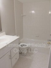 400 Drummers Ln in Wayne, PA - Building Photo - Building Photo