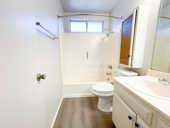 515 San Clemente St in Hemet, CA - Building Photo - Building Photo