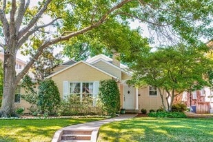 4209 Greenbrier Dr in Dallas, TX - Building Photo