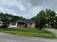 32 Jasmine Dr photo'