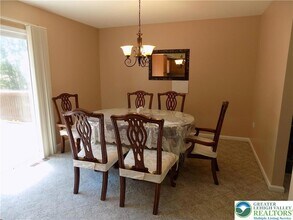 2616 Anthony Ct in Easton, PA - Building Photo - Building Photo