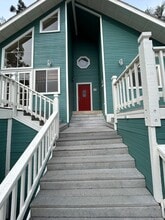 609 Hidden Canyon Way in Oceanside, CA - Building Photo - Building Photo