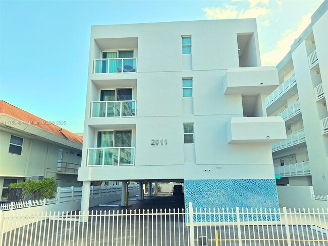 property at 2011 Bay Dr