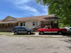 1110-1124 E 3rd Ave in Lanett, AL - Building Photo - Building Photo